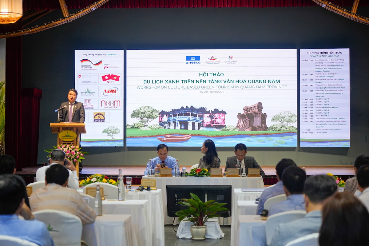 Hội thảo Du Lịch Xanh: Giao lưu giữa đại diện UNESCO, Hiệp hội Du lịch tỉnh Quảng Nam và khách mời tại Hội trường Resort Silk Sense Hoi An River